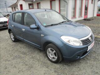 Dacia Sandero 1.4 i, klimatizace, serviska,