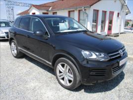 Volkswagen Touareg 3.0 TDi, DSG,NAVI,4x4,servis