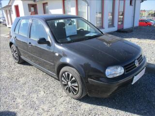 Volkswagen Golf 1.6 i, klimatizace, ABS,