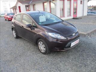 Ford Fiesta 1.3 i, klimatizace, 2.maj,