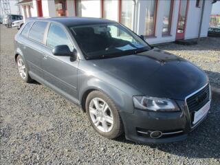 Audi A3 1.6 TDI, aut.klima,serv.kniha,