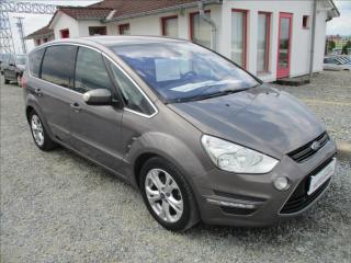 Ford S-MAX 2.0 TDCi Titanium,servis,navi,