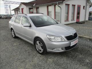 �koda Octavia 1.6 TDI, aut. klima, servis