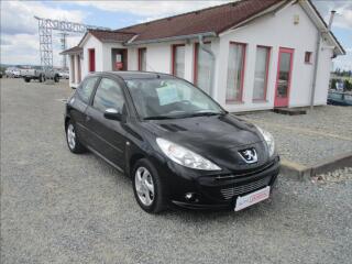 Peugeot 206 1.4 i+, klima, serv. kniha,