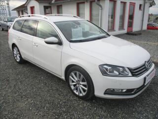 Volkswagen Passat 2.0 TDI Highline, 4x4,servis,