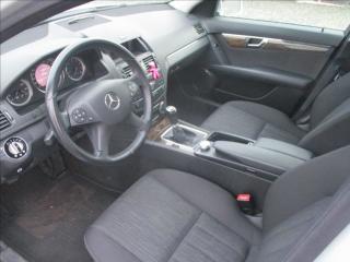 Mercedes-Benz Třídy C 1,8 C180 K, NAVI, serviska, - náhled 17