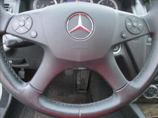 Mercedes-Benz Třídy C 1,8 C180 K, NAVI, serviska, - náhled 31
