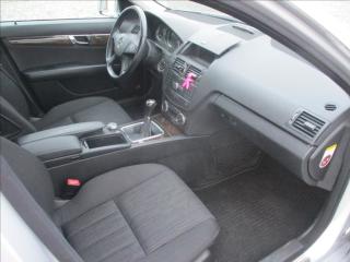 Mercedes-Benz Třídy C 1,8 C180 K, NAVI, serviska, - náhled 9
