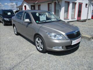 �koda Octavia 1.4 TSI, Elegance,serv. kniha,