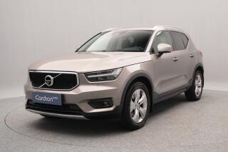 Volvo XC40 B4 MOMENTUM AUT 