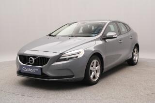 Volvo V40 T2 MOMENTUM AUT