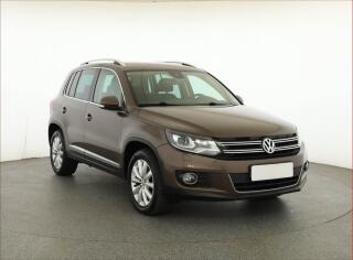 Volkswagen Tiguan Sport 2.0 TDI, Serv.kniha