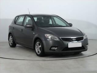 Kia Ceed 1.4 CVVT, �R,1.maj, Serv.kniha