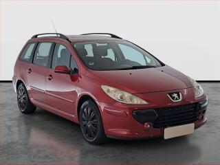 Peugeot 307 1.6 HDi, po STK, jezd� v�born�