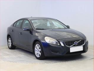 Volvo S60 D4, Navi, Tempomat