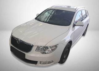 �koda Superb Ambition 1.4 TSI, Xenony
