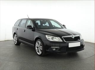 �koda Octavia RS 2.0 TDI, Serv.kniha, Navi