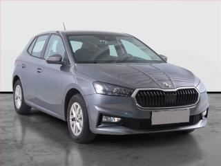 �koda Fabia Selection 1.0 TSI, 5let z�ruka