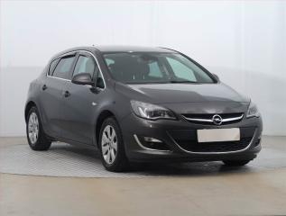 Opel Astra 1.4 T, Navi, Xenony, Tempomat