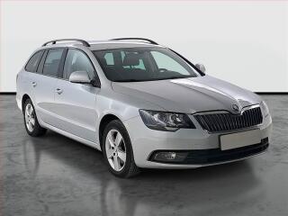 �koda Superb 2.0 TDI, Xenony, Tempomat