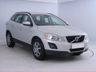 Volvo XC60 Momentum D5, 4X4, Automat