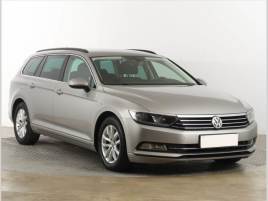 Volkswagen Passat 2.0 TDI, Serv.kniha, Navi