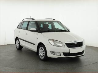 �koda Fabia 1.2 TSI, po STK, rezervace