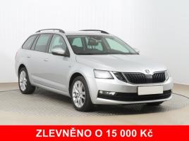 koda Octavia 1.6 TDI, Serv.kniha, Tempomat