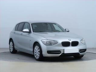 BMW Sport Line 114d, Park.�senzory