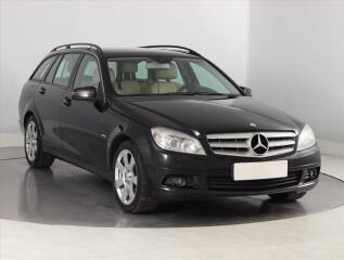 Mercedes-Benz C 180, Serv.kniha, Navi