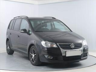 Volkswagen Touran 1.9 TDI, po STK, zamluveno