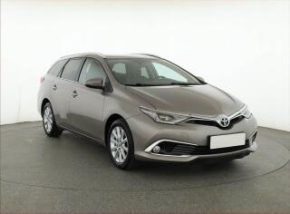 Toyota Auris 1.2 Ti, �R,1.maj, Serv.kniha