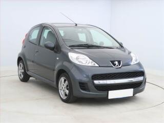 Peugeot 107 1.0, nov� STK, levn� provoz