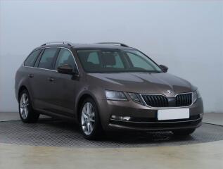 �koda Octavia Style Plus 1.6 TDI, K��e, Navi