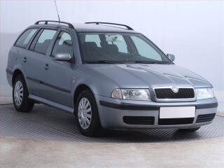 �koda Octavia 1.6, nov� STK, rezervace