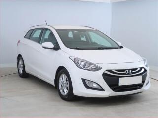 Hyundai i30 1.6 CRDi, �R,1.maj, Serv.kniha