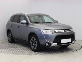 Mitsubishi Outlander Intense 2.2 DI-D, 4X4