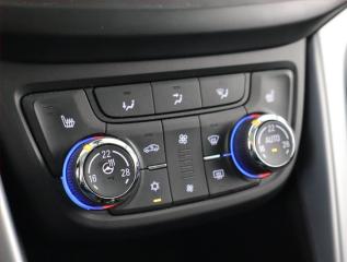 Opel Zafira (2017) 1.6 CDTI, Navi, Tempomat - náhled 18
