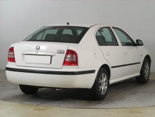 Opel Zafira (2017) 1.6 CDTI, Navi, Tempomat - náhled 5