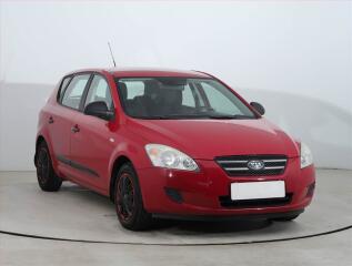 Kia Ceed 1.4 CVVT, po STK