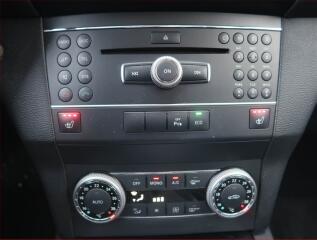 Mercedes-Benz GLK (2012) 220 CDI, 4X4, Automat - náhled 12