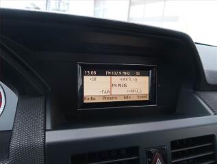 Mercedes-Benz GLK (2012) 220 CDI, 4X4, Automat - náhled 16