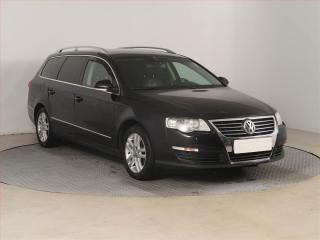 Volkswagen Passat 2.0 TDI, Xenony, Tempomat