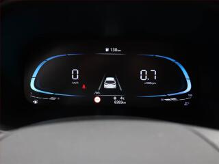 Opel Grandland X (2018) Innovation 1.2 Turbo, Automat - náhled 11
