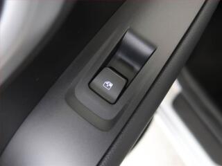 Opel Grandland X (2018) Innovation 1.2 Turbo, Automat - náhled 21