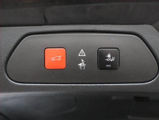 Opel Grandland X (2018) Innovation 1.2 Turbo, Automat - náhled 23