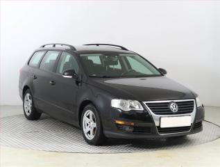 Volkswagen Passat Trendline 2.0 TDI, Serv.kniha