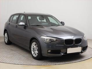 BMW 116i, Tempomat, Park.�senzory