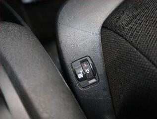 Citroën C4 Picasso (2016) 1.6 BlueHDi, Automat - náhled 17