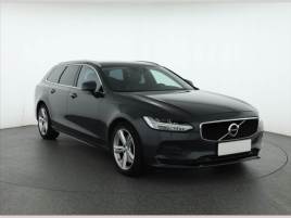 Volvo V90 D4